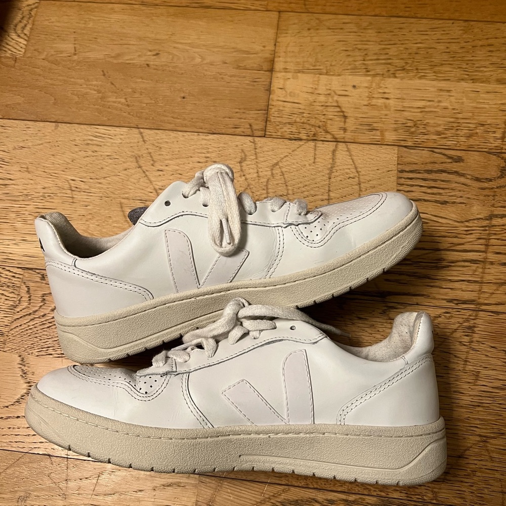 COPY - Cream Veja Sneakers